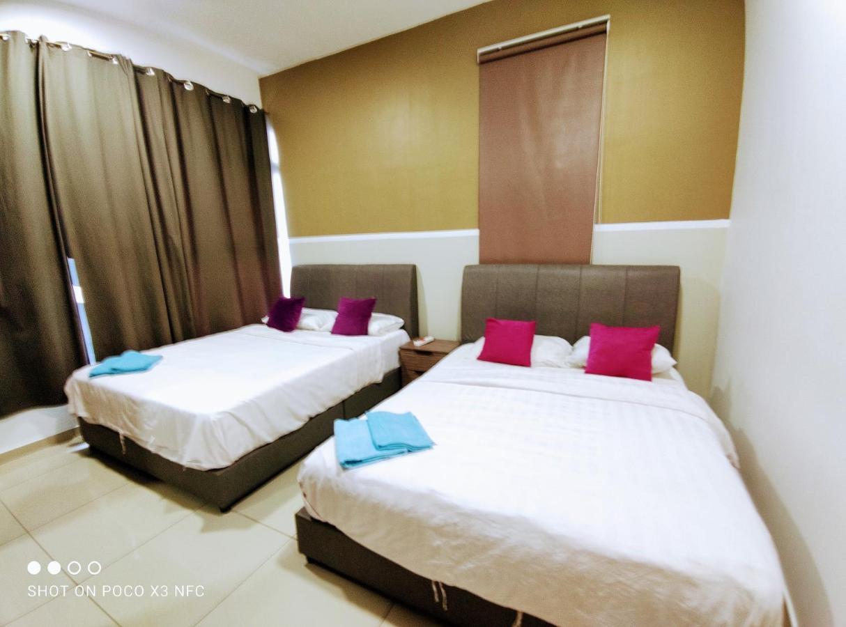Atlantis Homestay Pool View 1210 Melaka Zewnętrze zdjęcie