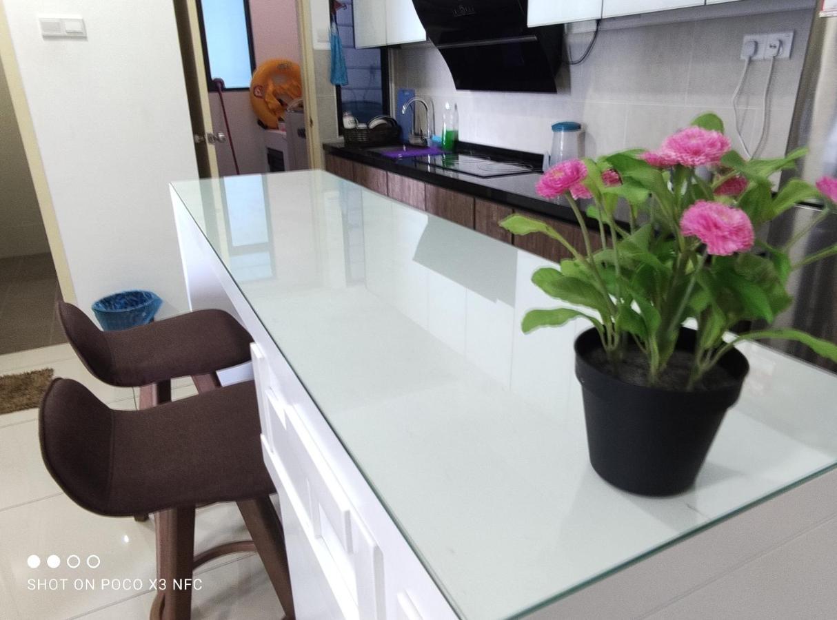 Atlantis Homestay Pool View 1210 Melaka Zewnętrze zdjęcie